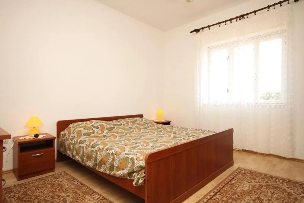 Apartment Apartmani Edi Ugljan 0*,