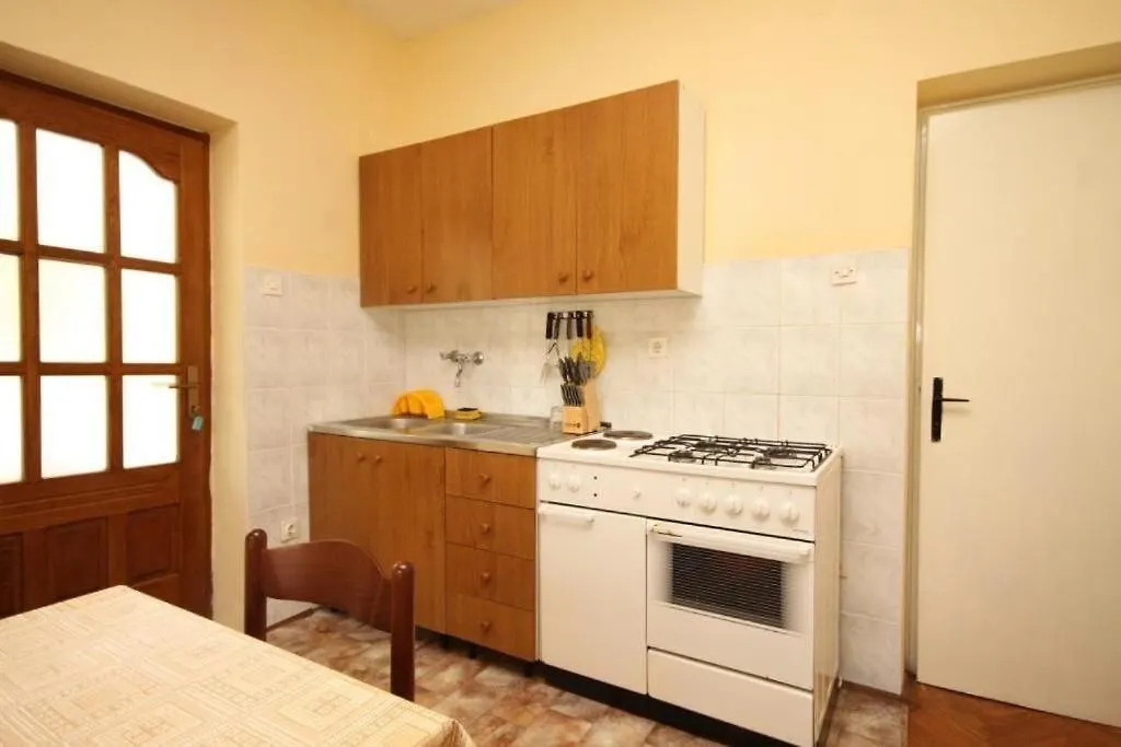 Apartment Apartmani Edi Ugljan